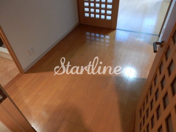 エスティメゾン神田の物件内観写真